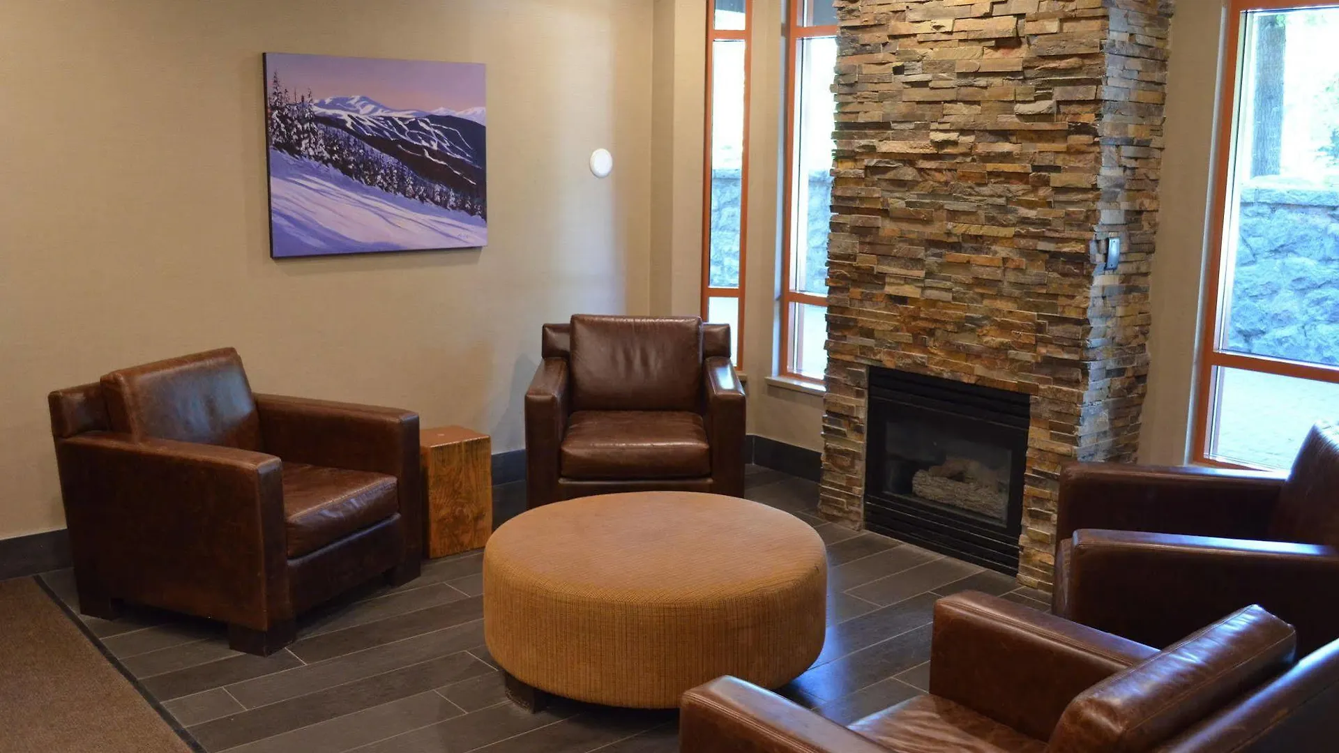 Apartment Harmony At Eagle Lodge Whistler